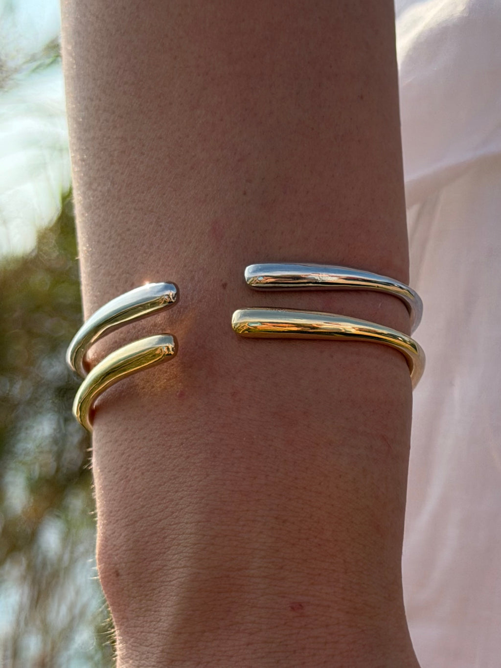 Gloss band
