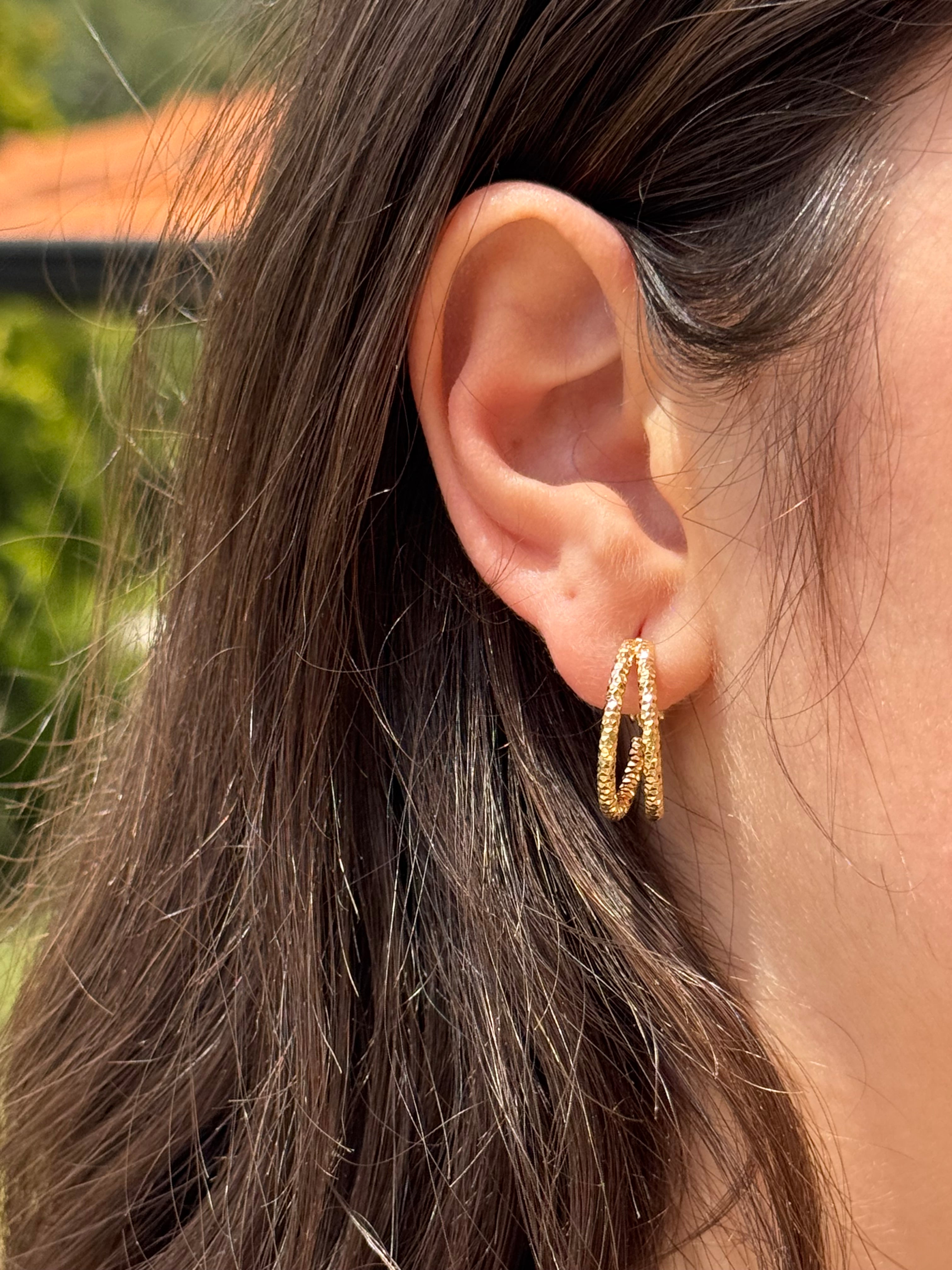 Double hoops